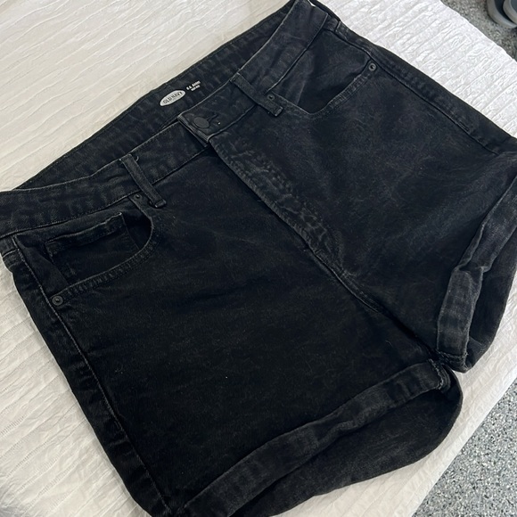 Old Navy shorts OG short high-rise women’s black shorts size 16 plus - Picture 2 of 8
